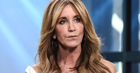 felicity Huffman paid proctor take college admission exam