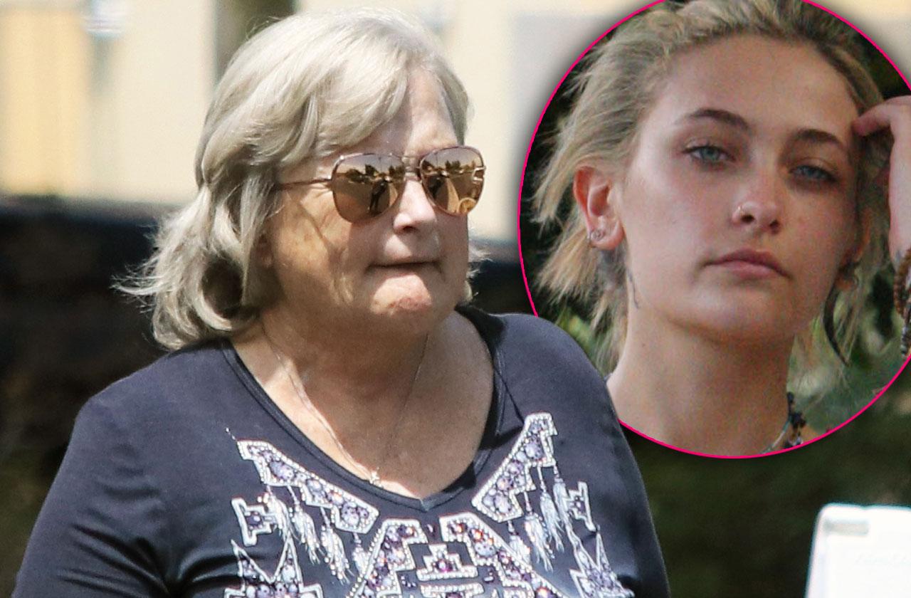 Cancer Stricken Debbie Rowe Has Lunch With Friends