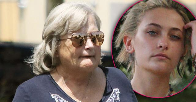 Cancer Stricken Debbie Rowe Has Lunch With Friends