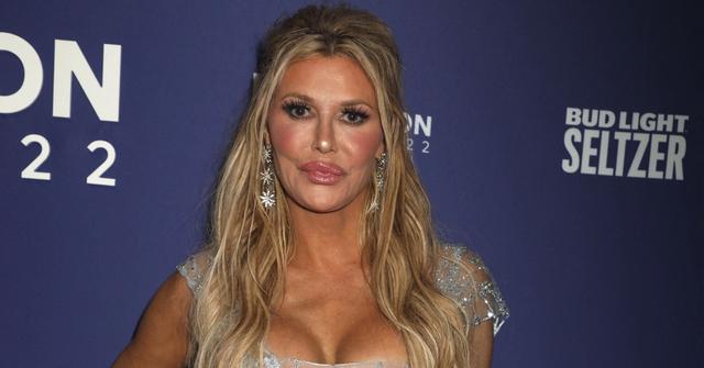 brandi glanville slams bravo producers tweets pp