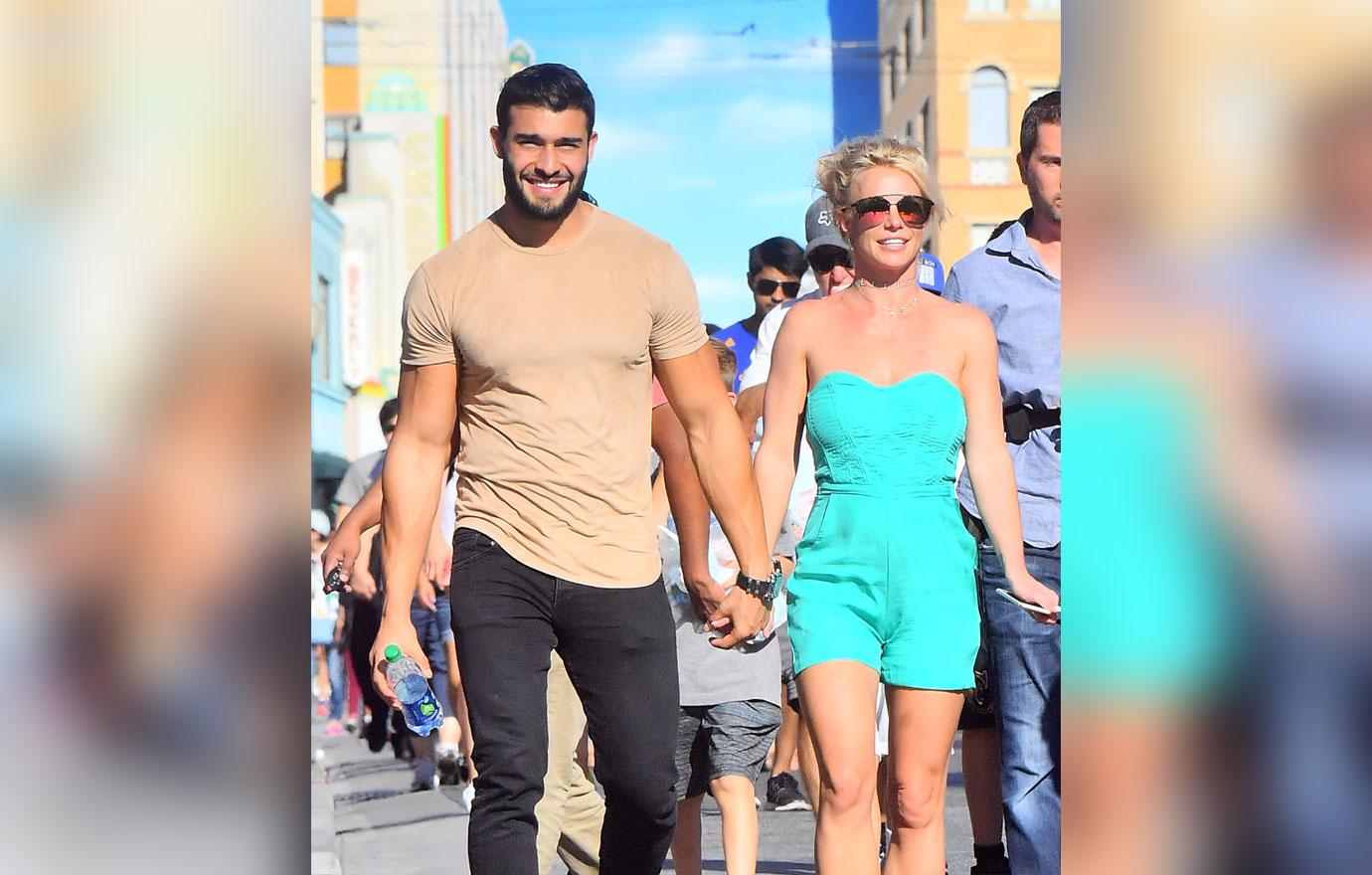 Britney Spears Engaged To Boyfriend Sam Asghari