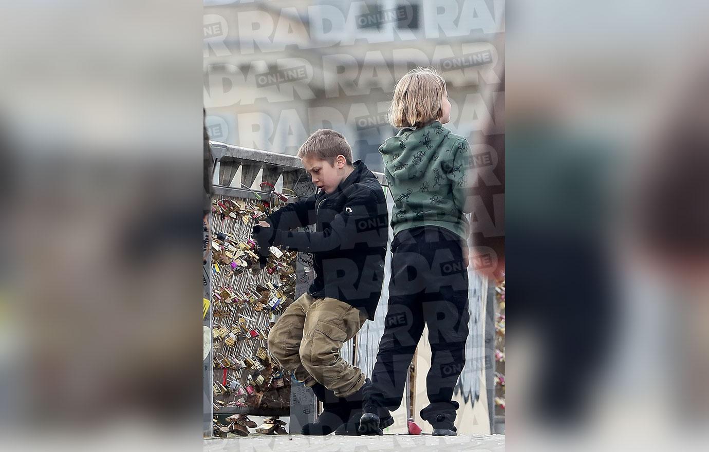 //brad pitt kids leave dads name off paris love lock