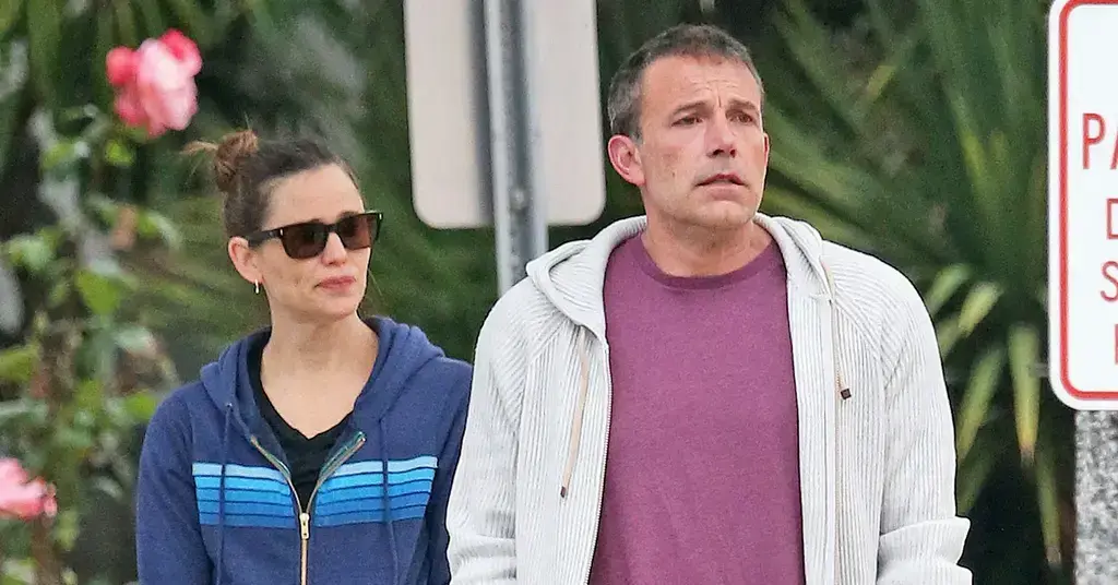 ben affleck jennifer garner reunion rumors red sox game kids