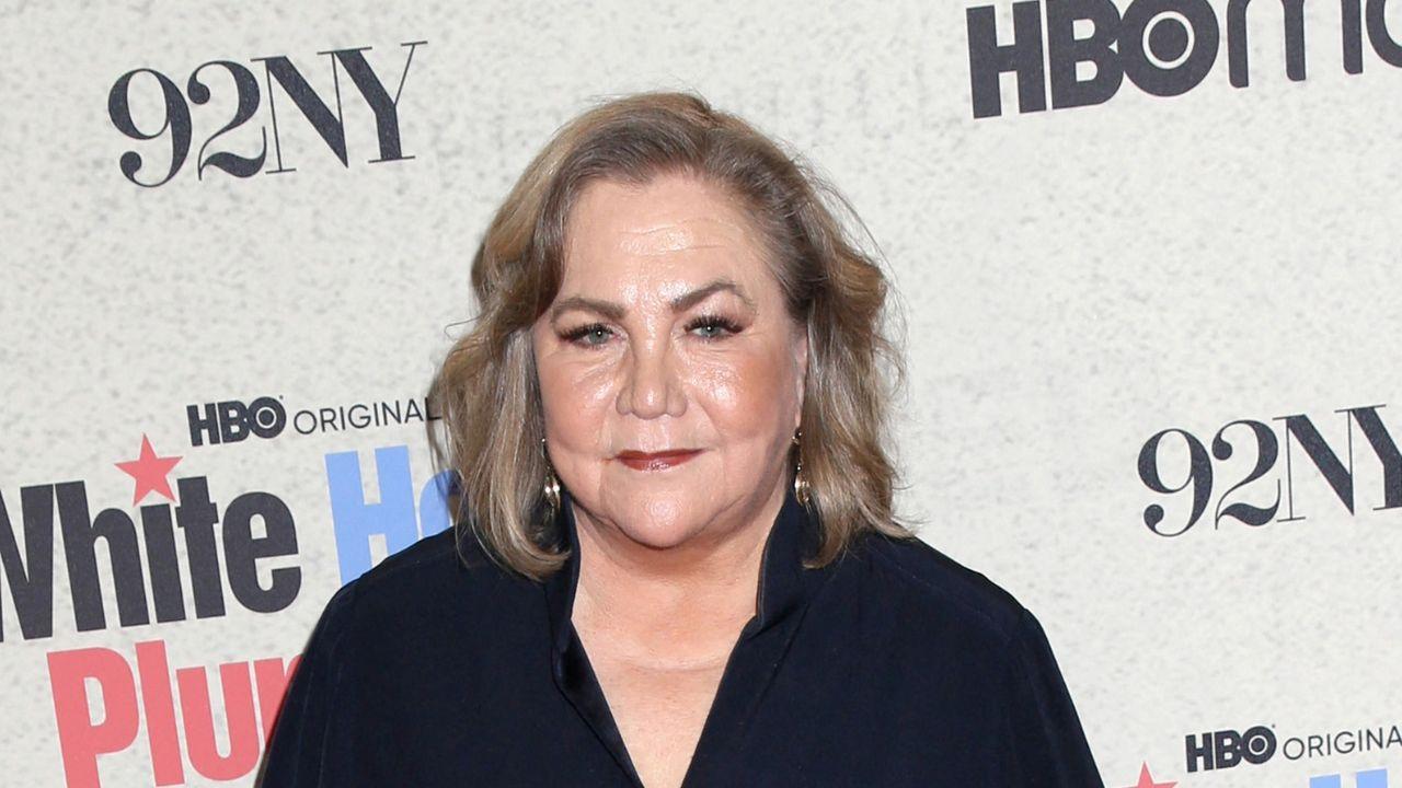 picture of kathleen turner