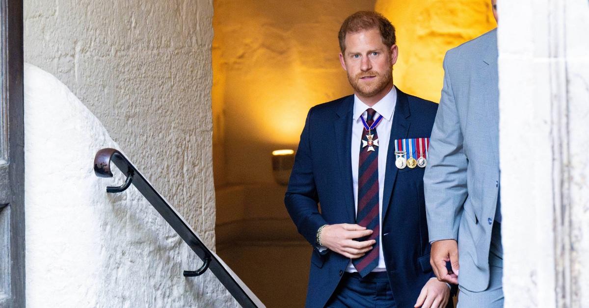 king charles offered prince harry to stay in royal residence uk trip