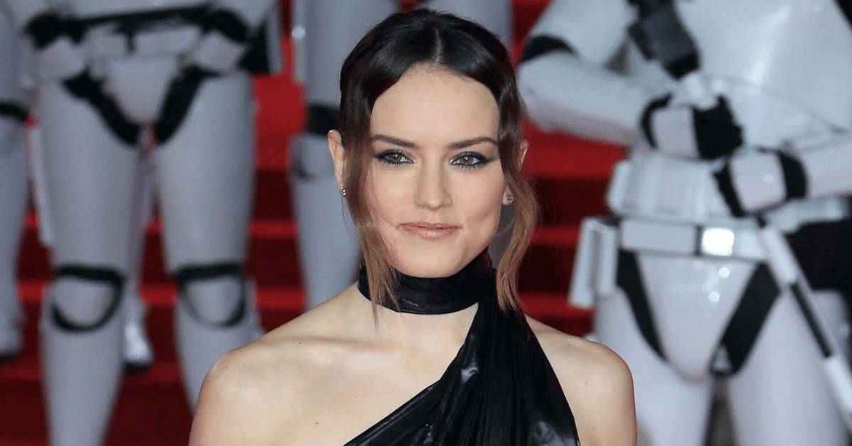 daisy ridley graves disease