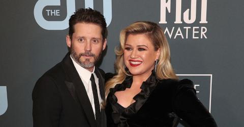 kelly clarkson ex husband ordered return millions overcharging singer pp
