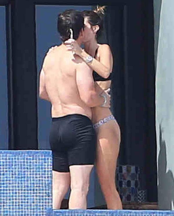 Mark Wahlberg Shirtless Mexico