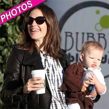 //jennifer garner baby samuel