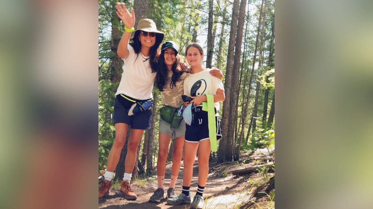 Photo of Emma Heming and daughters