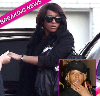 //bobbi kristina estate mom splash