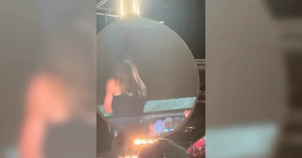 astronomer ceo andy byron steps down coldplay concert cheating scandal