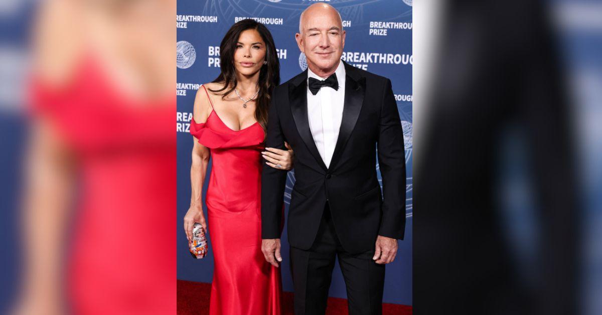 Photo of Jeff Bezos and Lauren Sanches