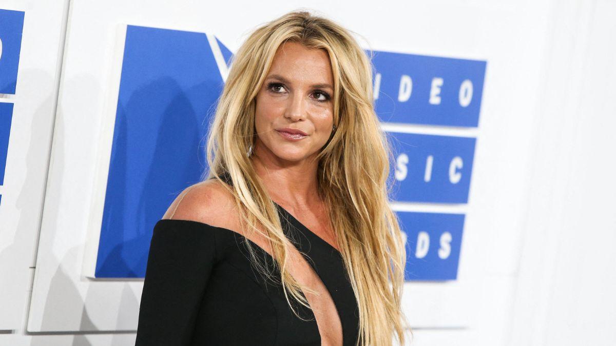 britney spears life death crisis drug dealers dui