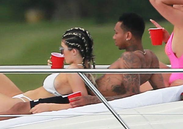 //kylie jenner bikini tyga mexico