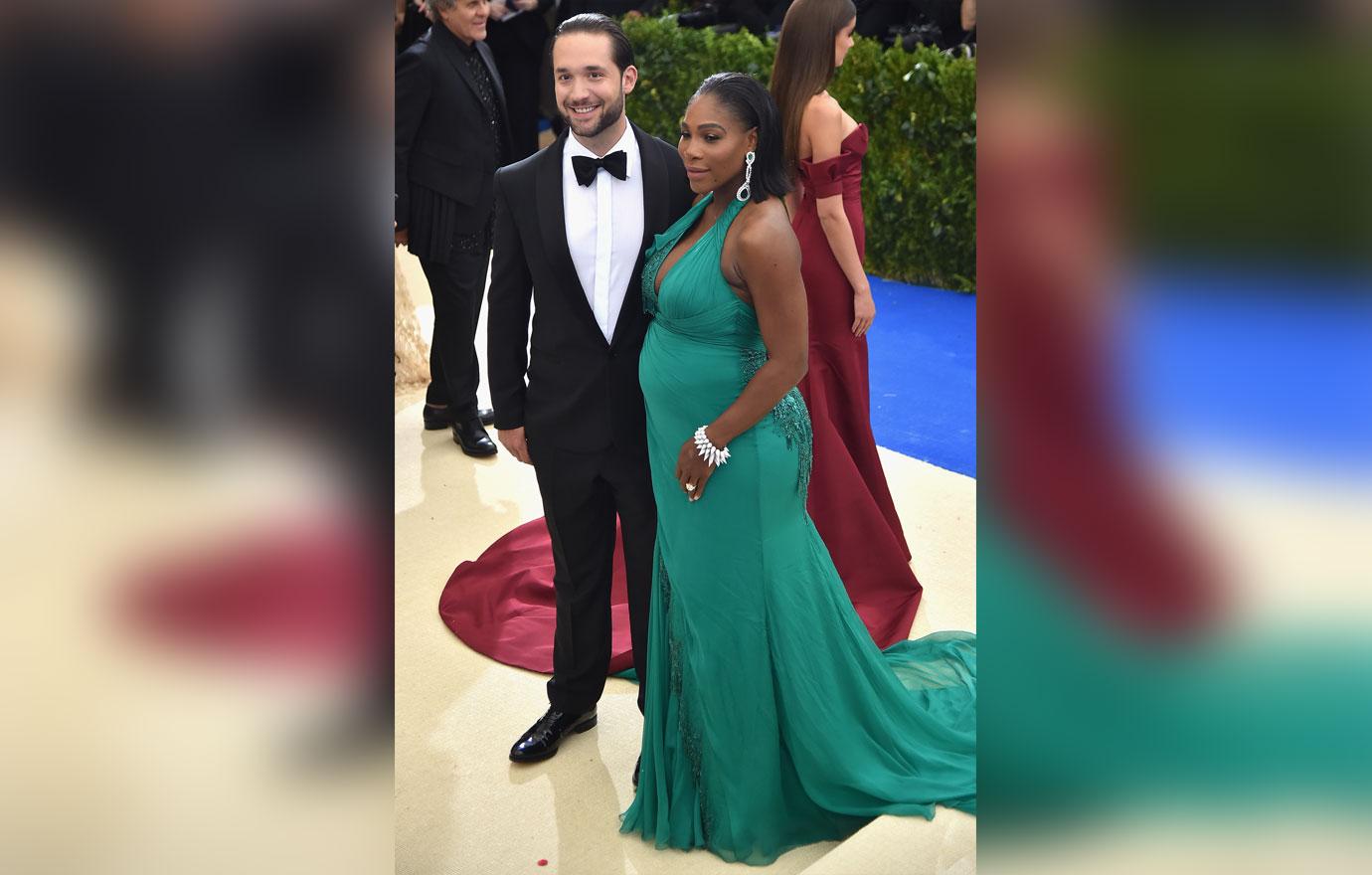 Serena Williams Responds After Sister Venus Reveals Sex Of Baby