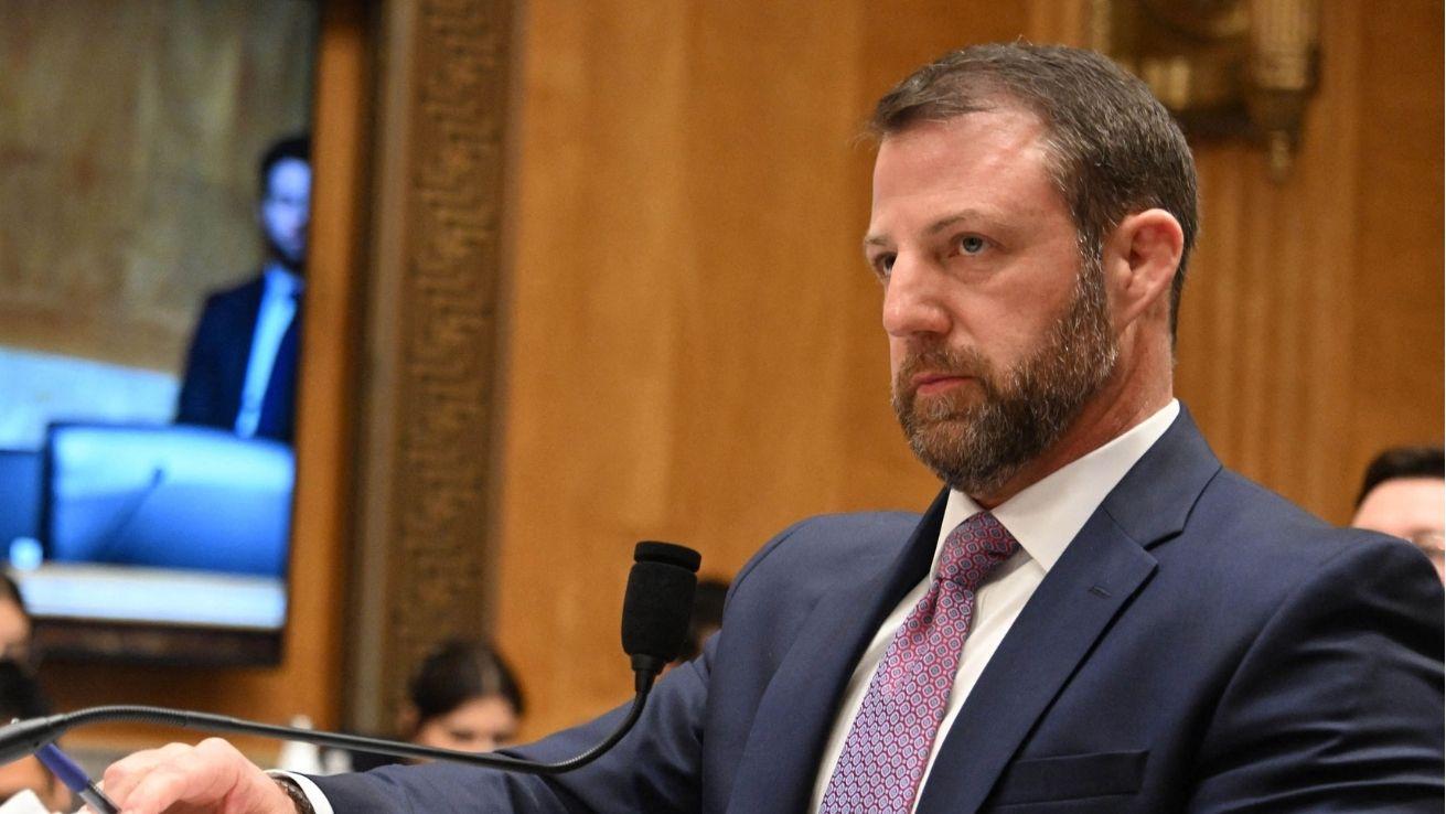 Picture of Markwayne Mullin
