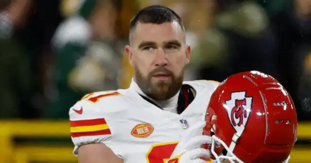 travis kelce donated to kansas city shooting victims gofundme