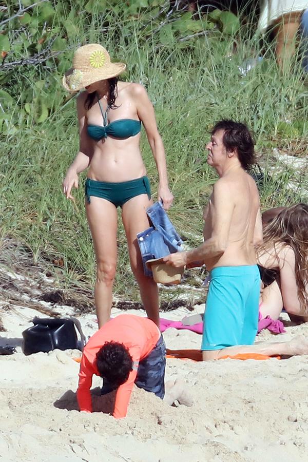 Shirtless Paul McCartney Wife Nancy Shevell Bikini Beach