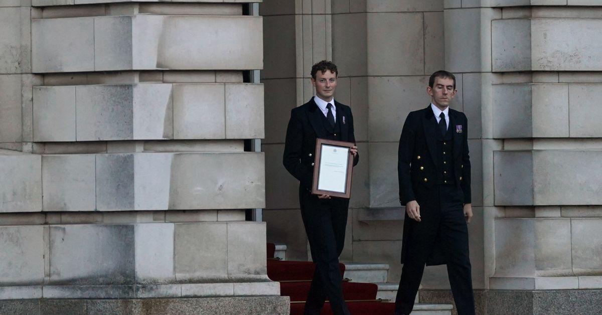 Photo of 2 royal staff