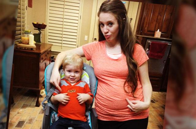 //jill duggar pregnant returning central america zika virus backlash