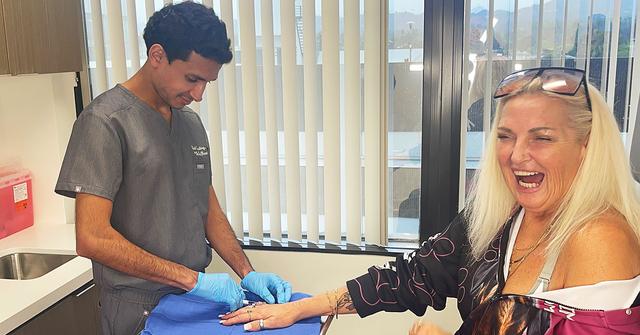 day fiance angela deem cosmetic hand procedure r