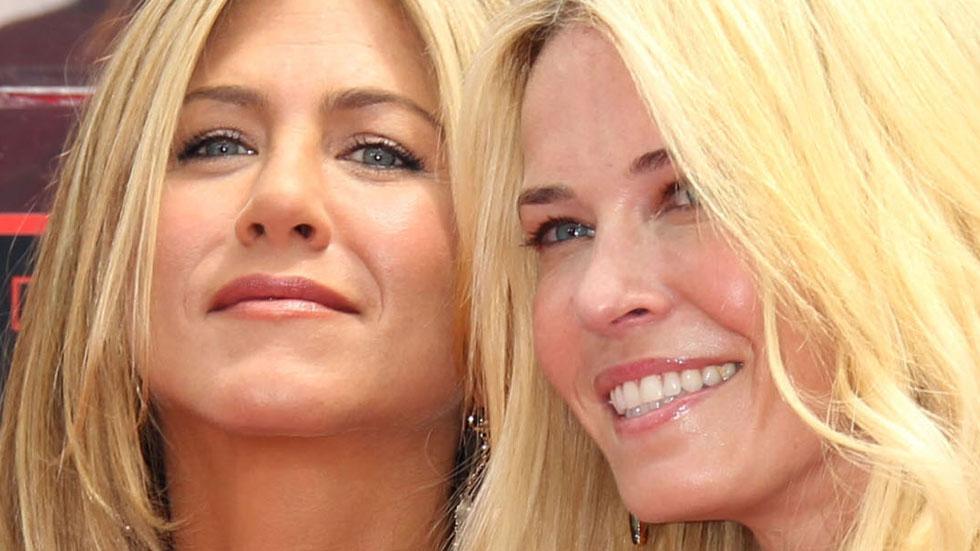 //chelsea handler and jennifer aniston pp