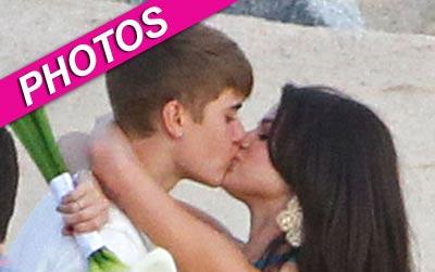 //bieber gomez kissing