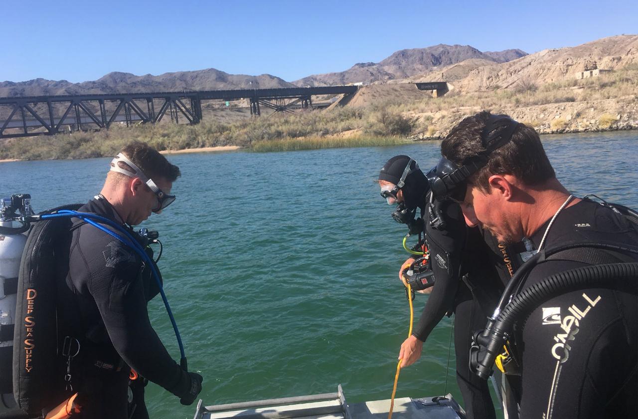 //labor day horror on colorado river pp