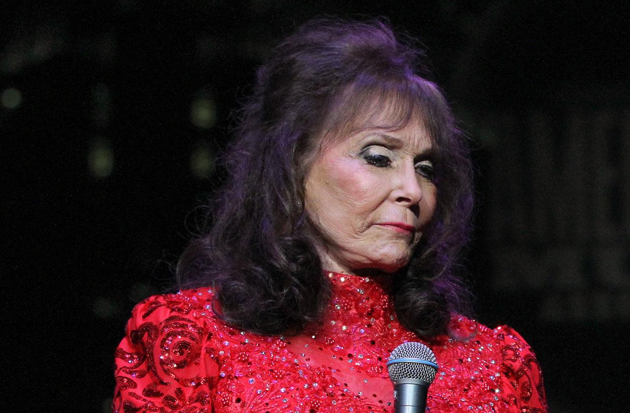 Loretta lynn stroke speechless