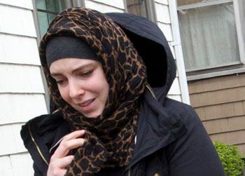 Woman's DNA Found On Boston Bomb -- Did It Come From Tamerlan Tsarnaev