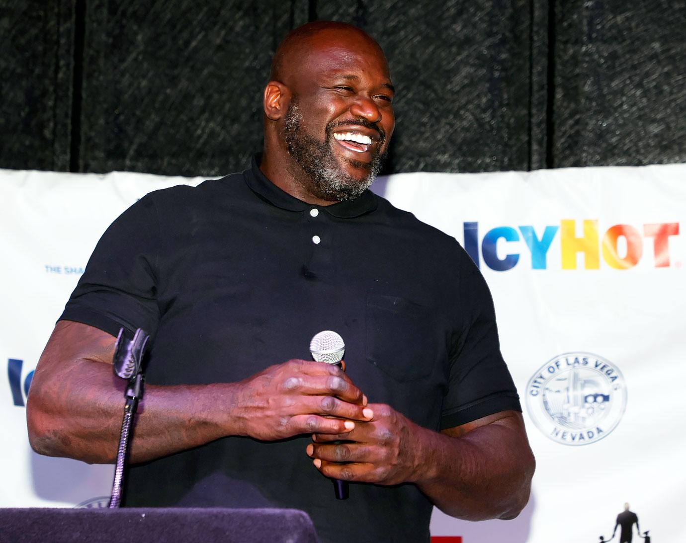 shaquille oneal unveils shaq courts at doolittle