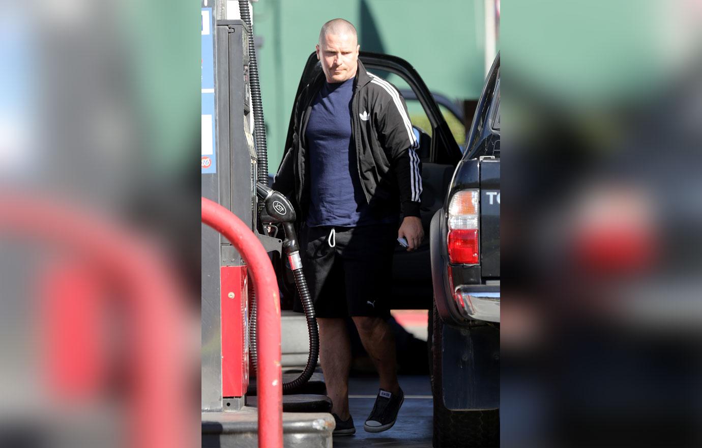 //Christian Bale weight gain shaved head