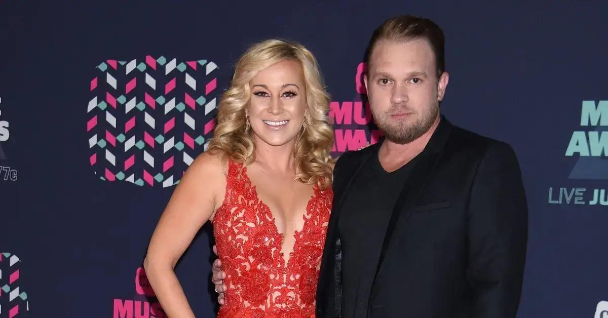 kellie pickler on red carpet with late husband