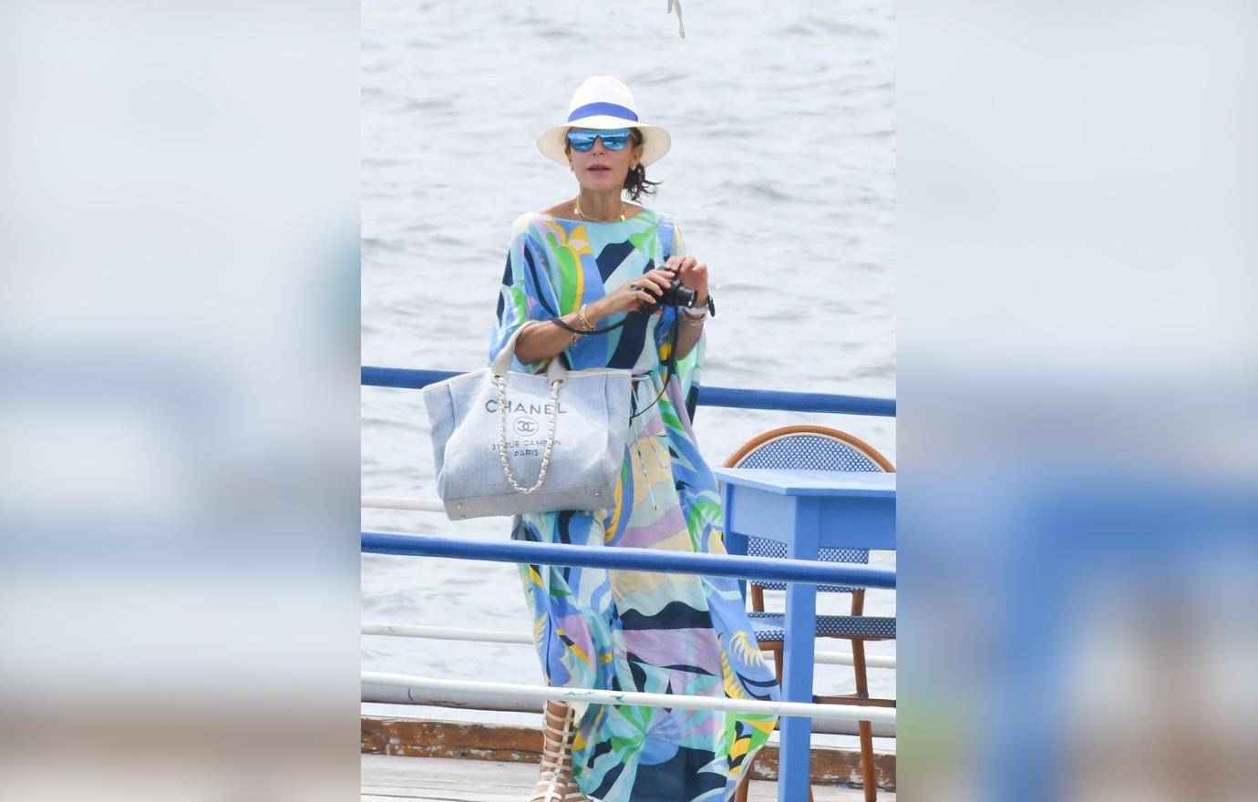 Bethenny Frankel Vacations In The Amalfi Coast