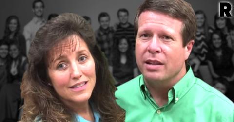 Josh Duggar Sex Abuse Scandal Praying