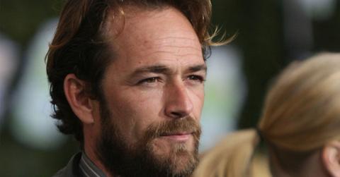 Luke Perry Buried In Eco-Friendly ‘Mushroom Suit’