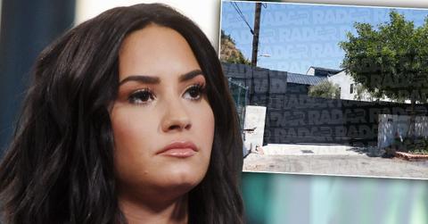 demi lovato overdose scene exposed cops leave house photos