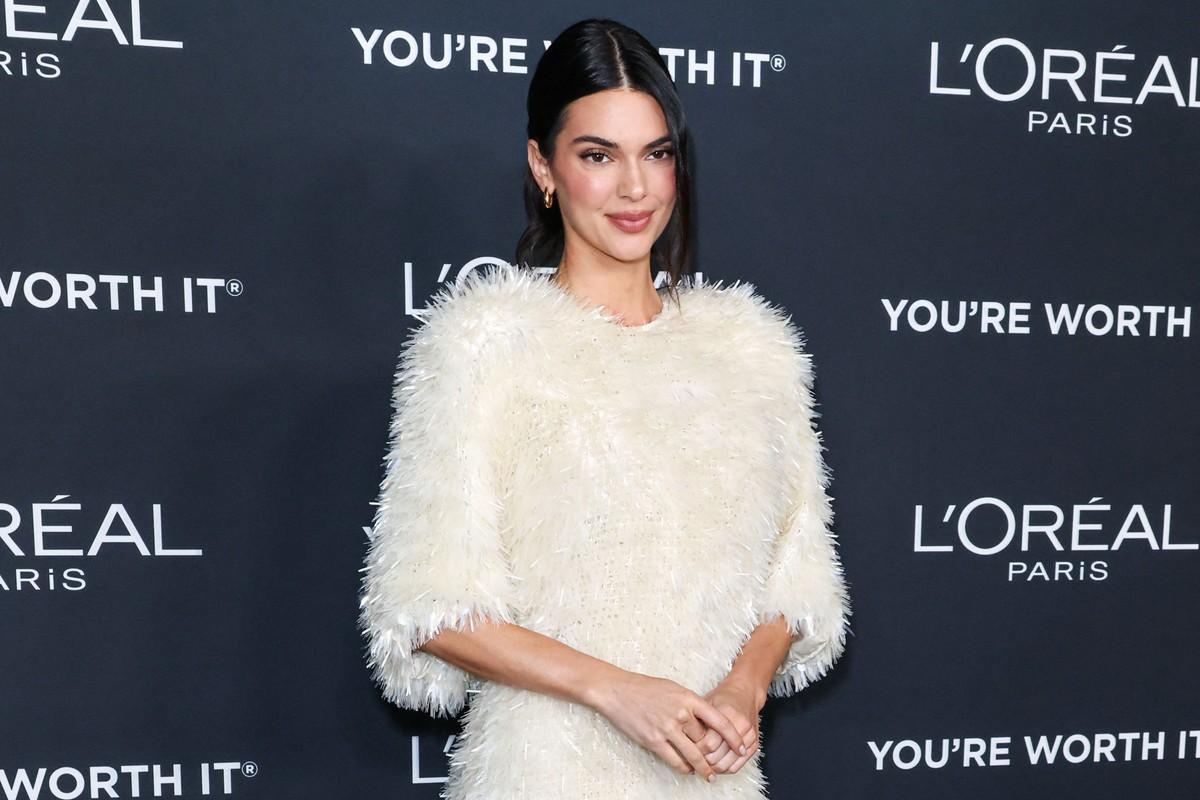 Sources claimed Kendall Jenner and Jacob Elordi reconnect whenever both are single, following past relationships with Devin Booker and Olivia Jade Giannulli.