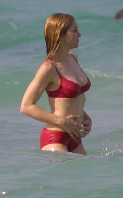 //madonna bikini