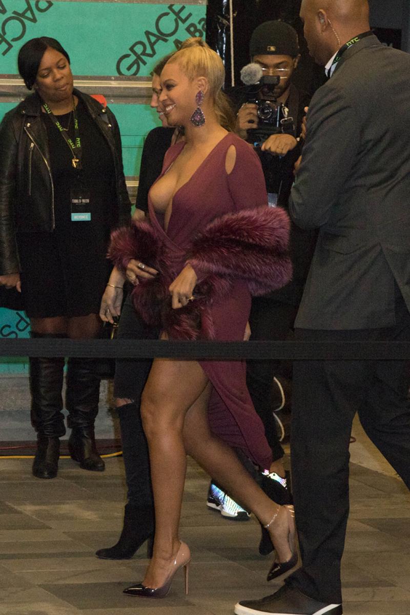 Beyonce Boobs Cleavage Dress Tidal