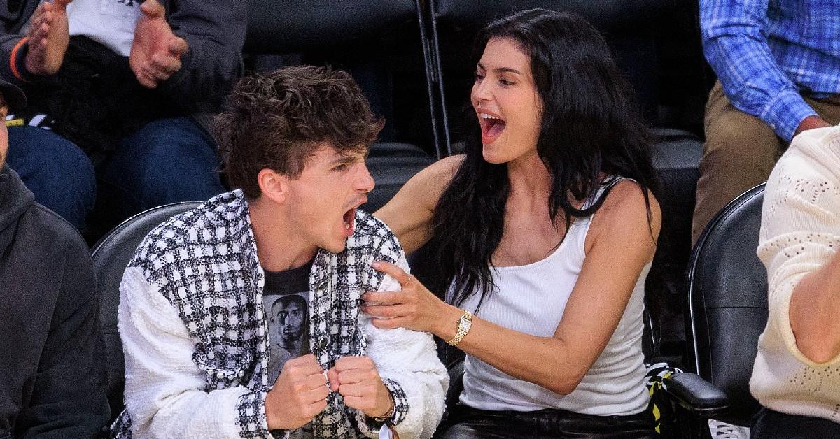 why fans convinced timothee chalamet kylie jenner secretly married