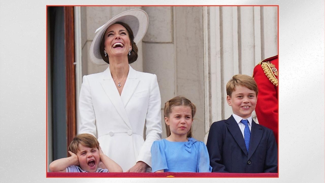 Photo of Princes George, Louis, Princess Kate and Charlotte