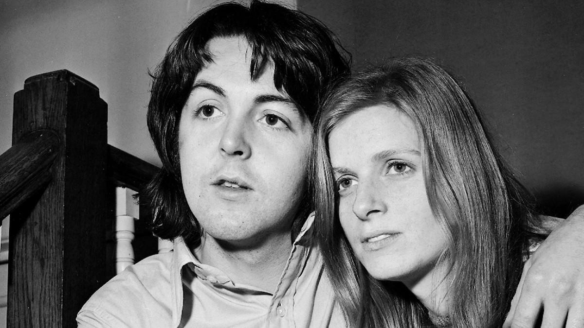 Photo of Paul and Linda McCartney