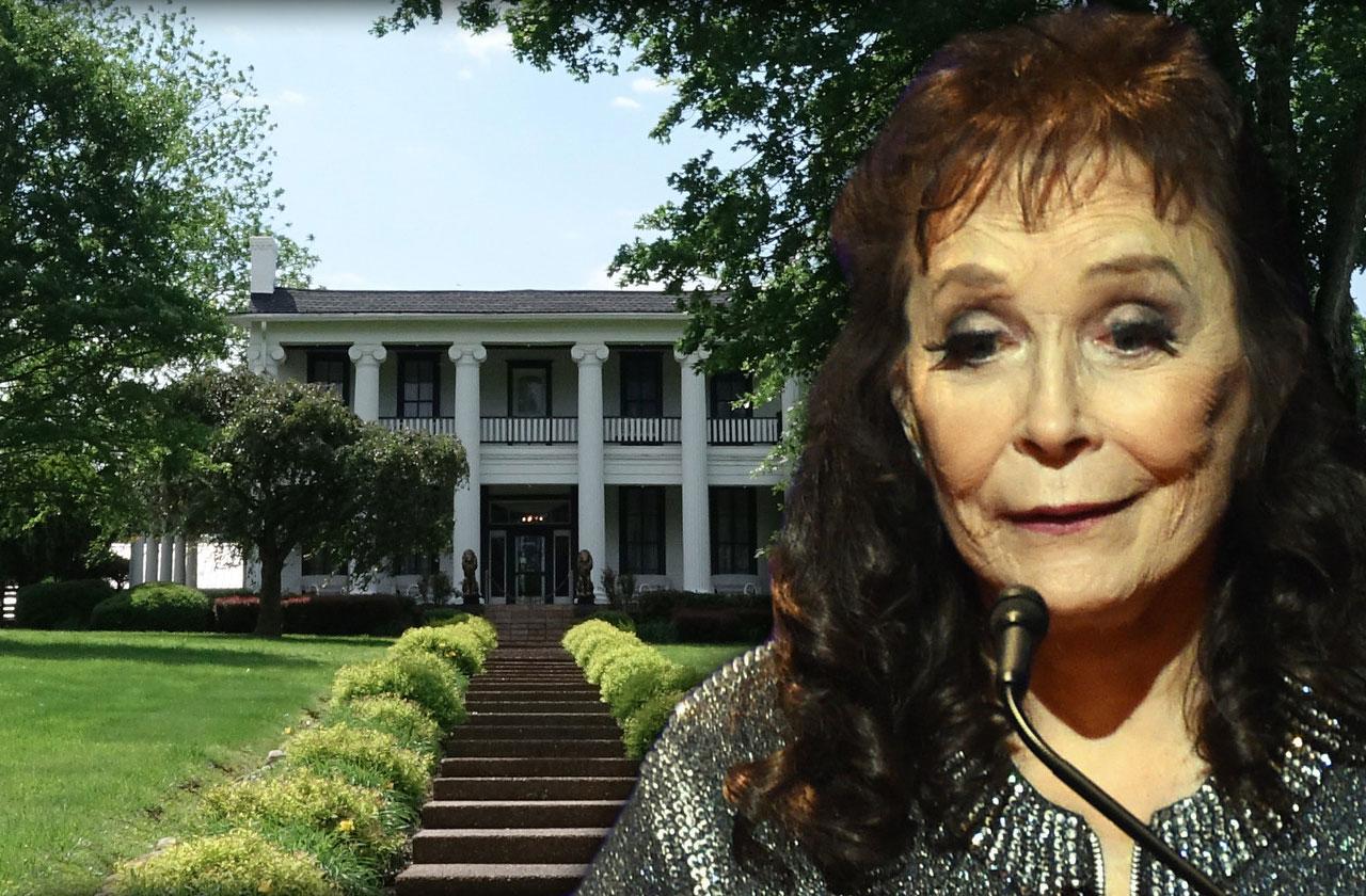 Loretta Lynn Abandons Tennessee Home & Ranch Amid Health Issues