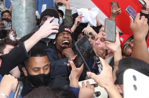 hp travis scott scene cacti