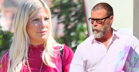 Tori Spelling Dean McDermott Leave Gift Suite Separately