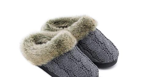 Women's Soft Yarn Cable Knitted Memory Foam Slippers