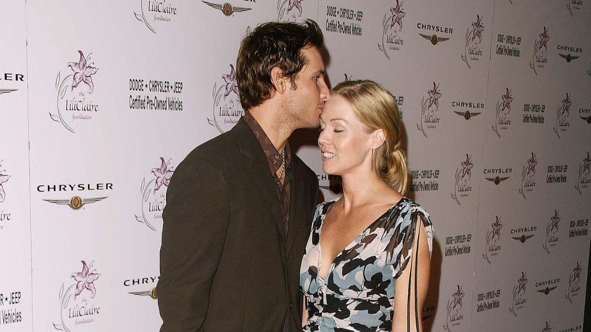 Photo of Jennie Garth and Peter Facinelli