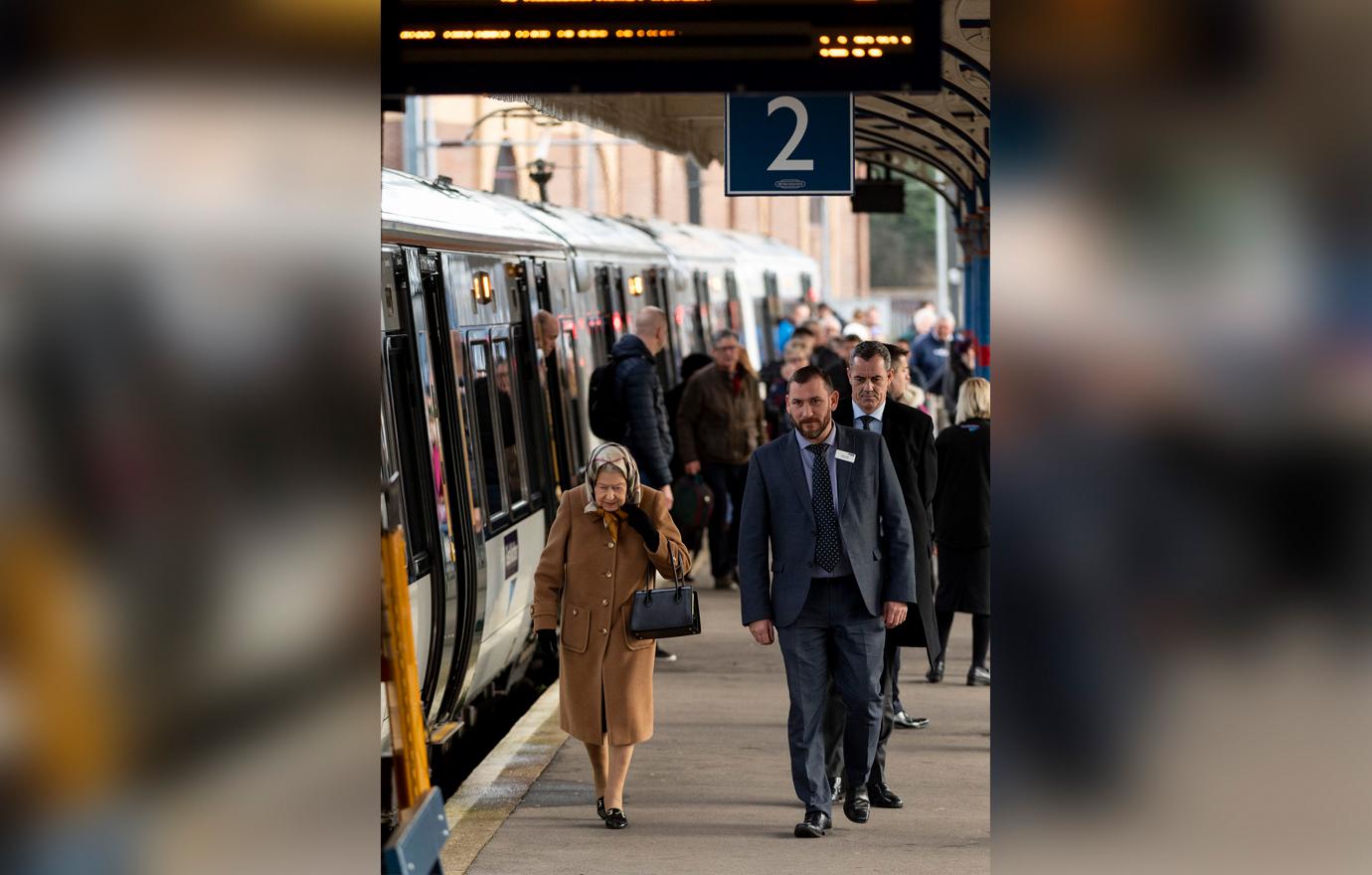 queen Elizabeth train public transit royal